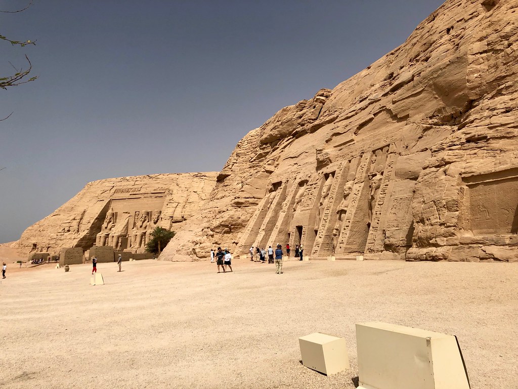 Family discovery Abu Simbel